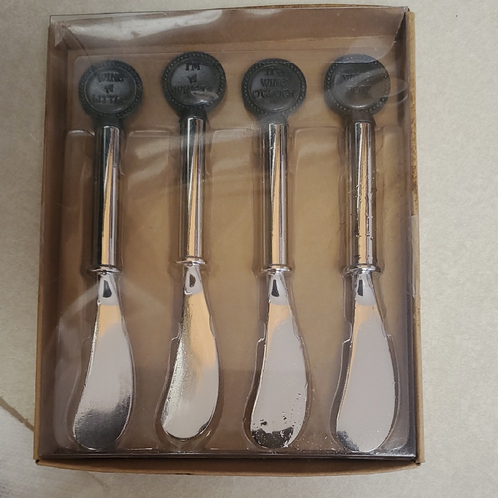 Silver Cheese Spreaders Set